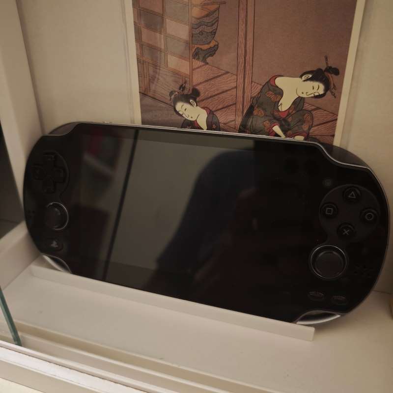 Портативная подставка для игро – обзор и цена Gaming Console Holder